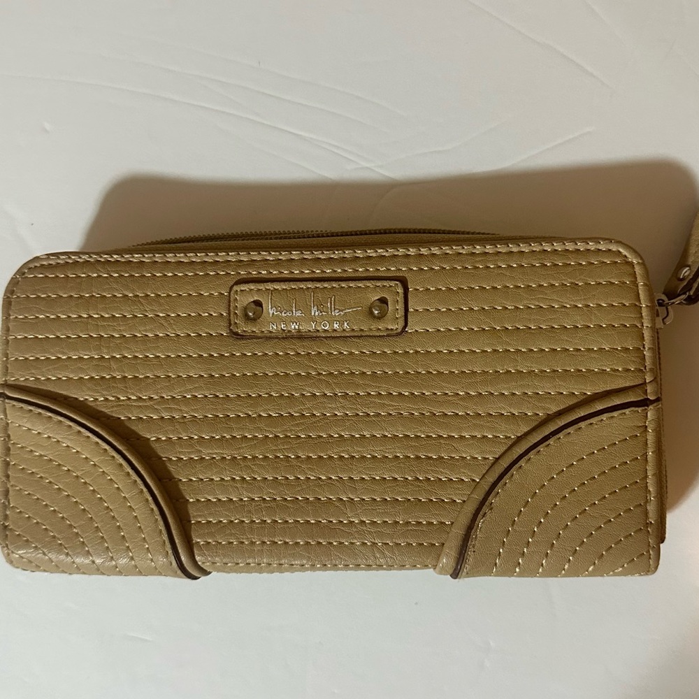 Nicole miller New York wallet